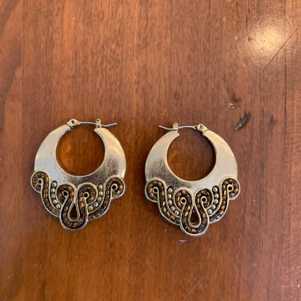 Dangle Pierced Earrings with Rhinestones
